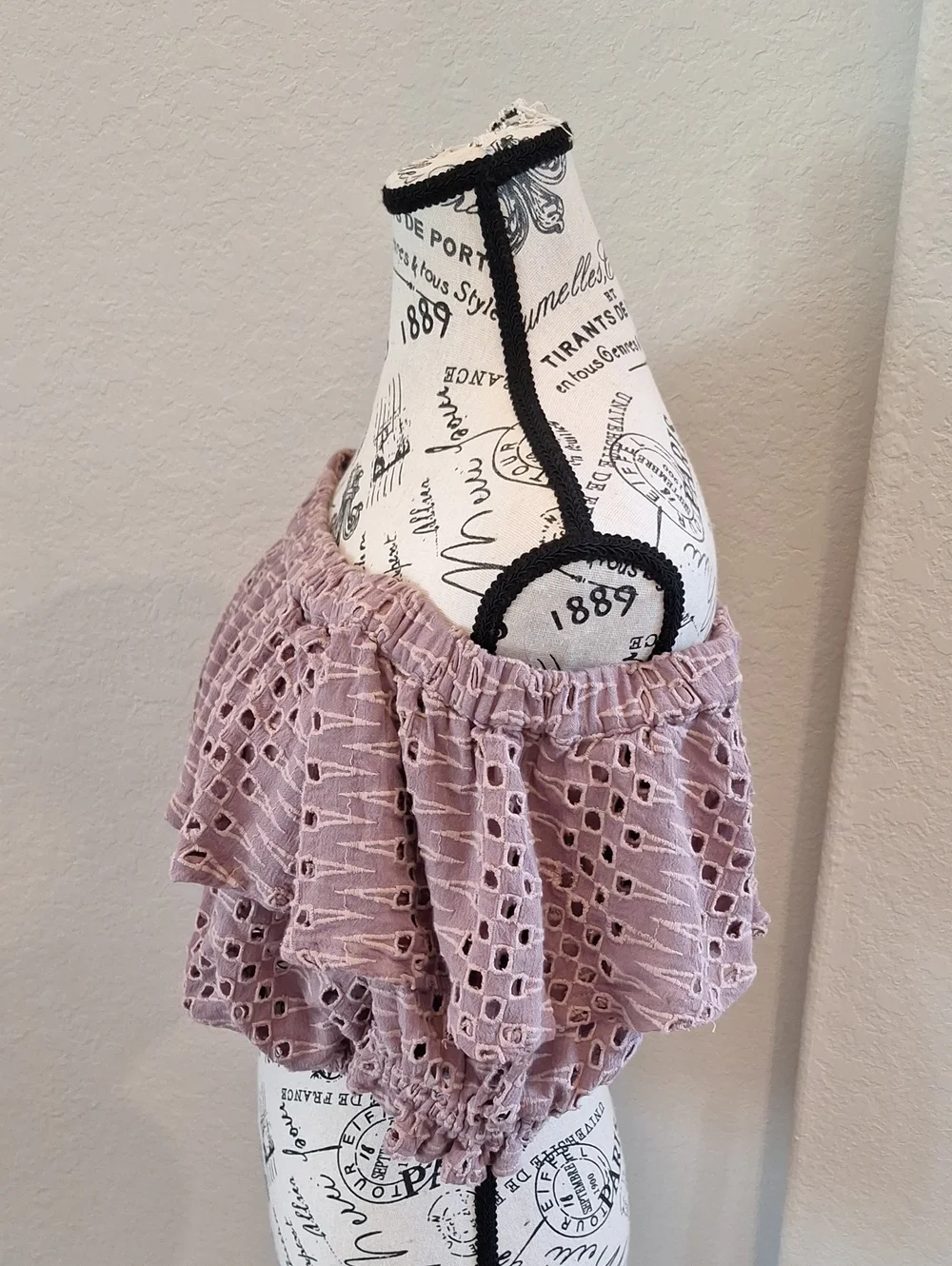 Free People That Girl Off The Shoulder Eyelet Crop Top Mauve XS